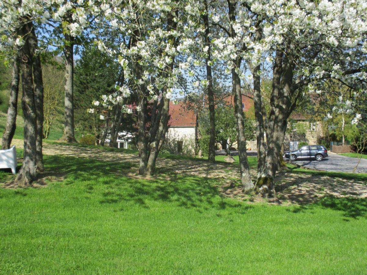 Roulotte Panoramique Du Moulin Bed & Breakfast Chatillon-sur-Marne Bagian luar foto