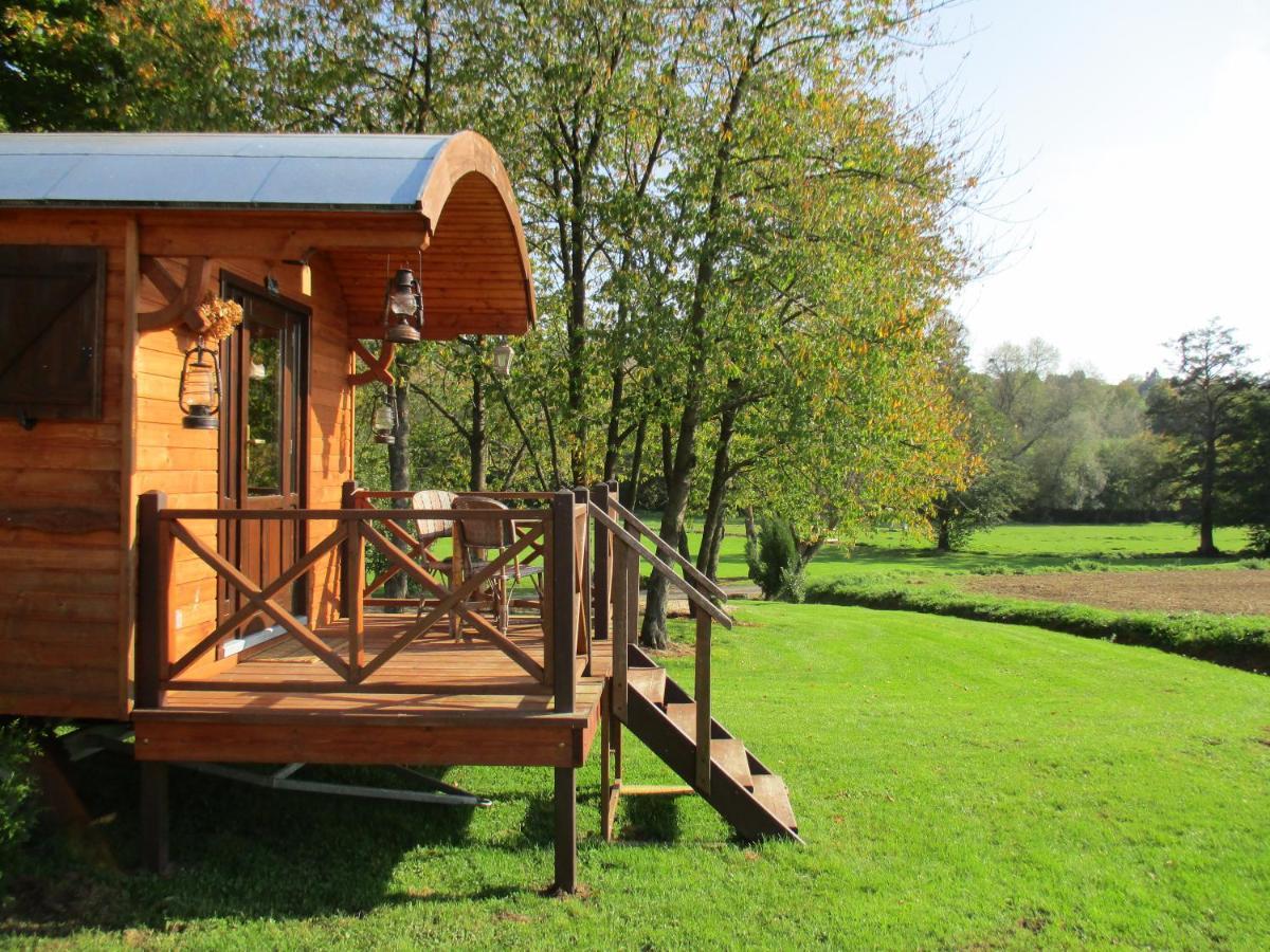 Roulotte Panoramique Du Moulin Bed & Breakfast Chatillon-sur-Marne Bagian luar foto